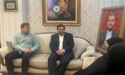 ادای احترام مخبر به خانواده شهید حسین امیرعبداللهیان
