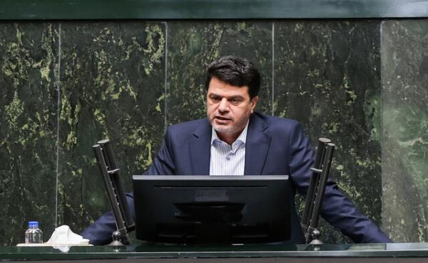 یزدیان: وزیر پیشنهادی اقتصاد جوان، متعهد و مومن است