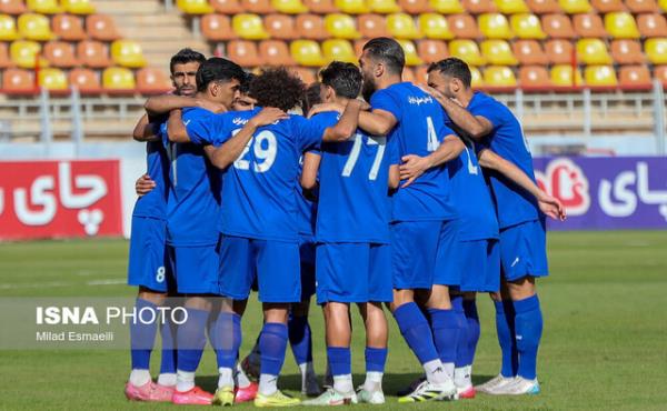 درگیری لفظی خلیفه اصل و قربانی در پایان بازی استقلال خوزستان و فجر